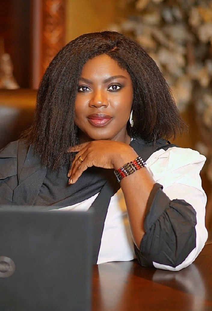 Dr Shiela Lambi